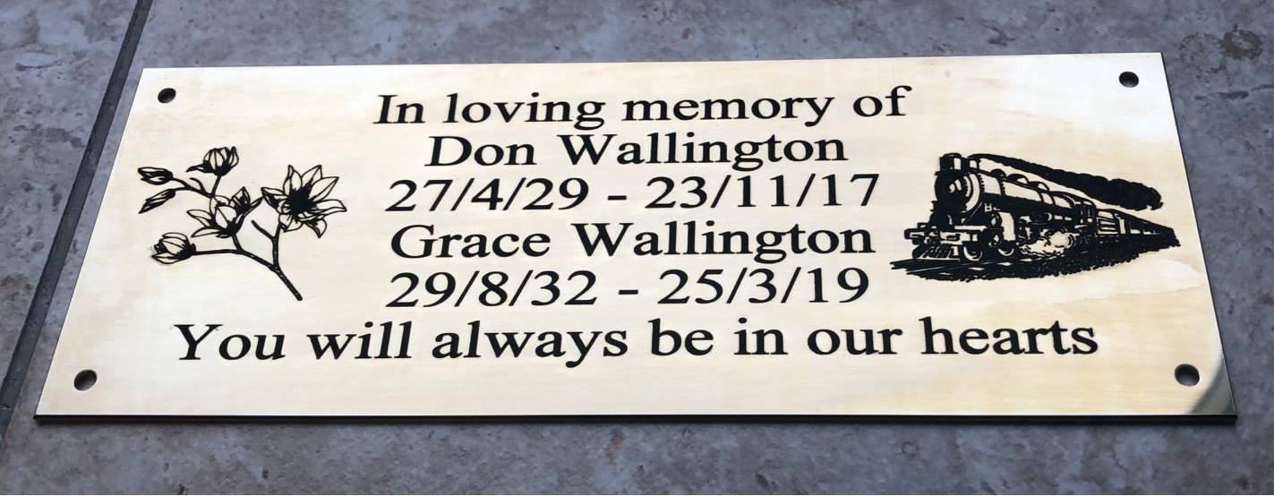 Personalised Engraved Polished Brass Plaques - WITH MOUNTING HOLES - EIGHTEEN Size Options