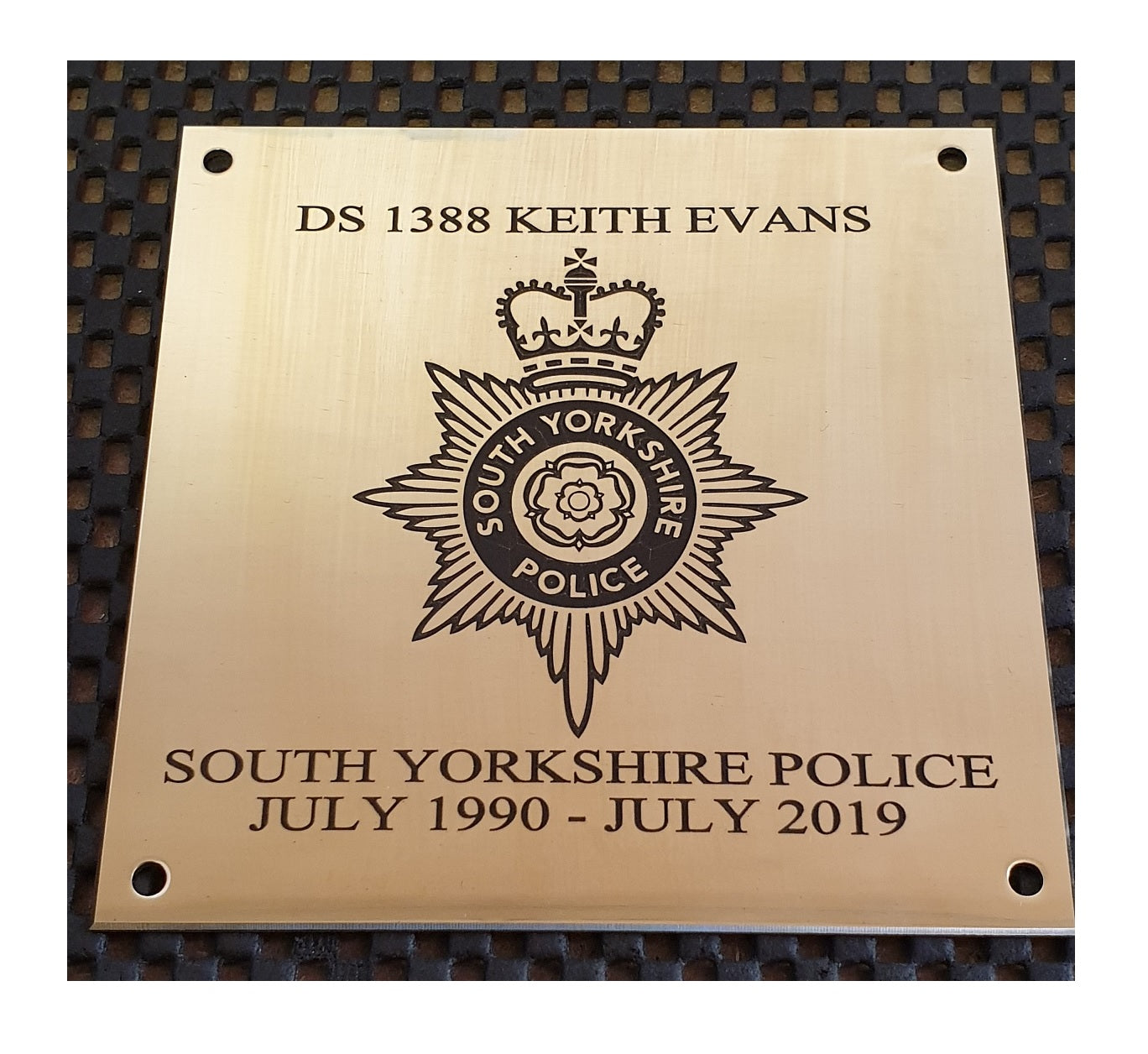 Personalised Engraved Polished Brass Plaques - WITH MOUNTING HOLES - EIGHTEEN Size Options