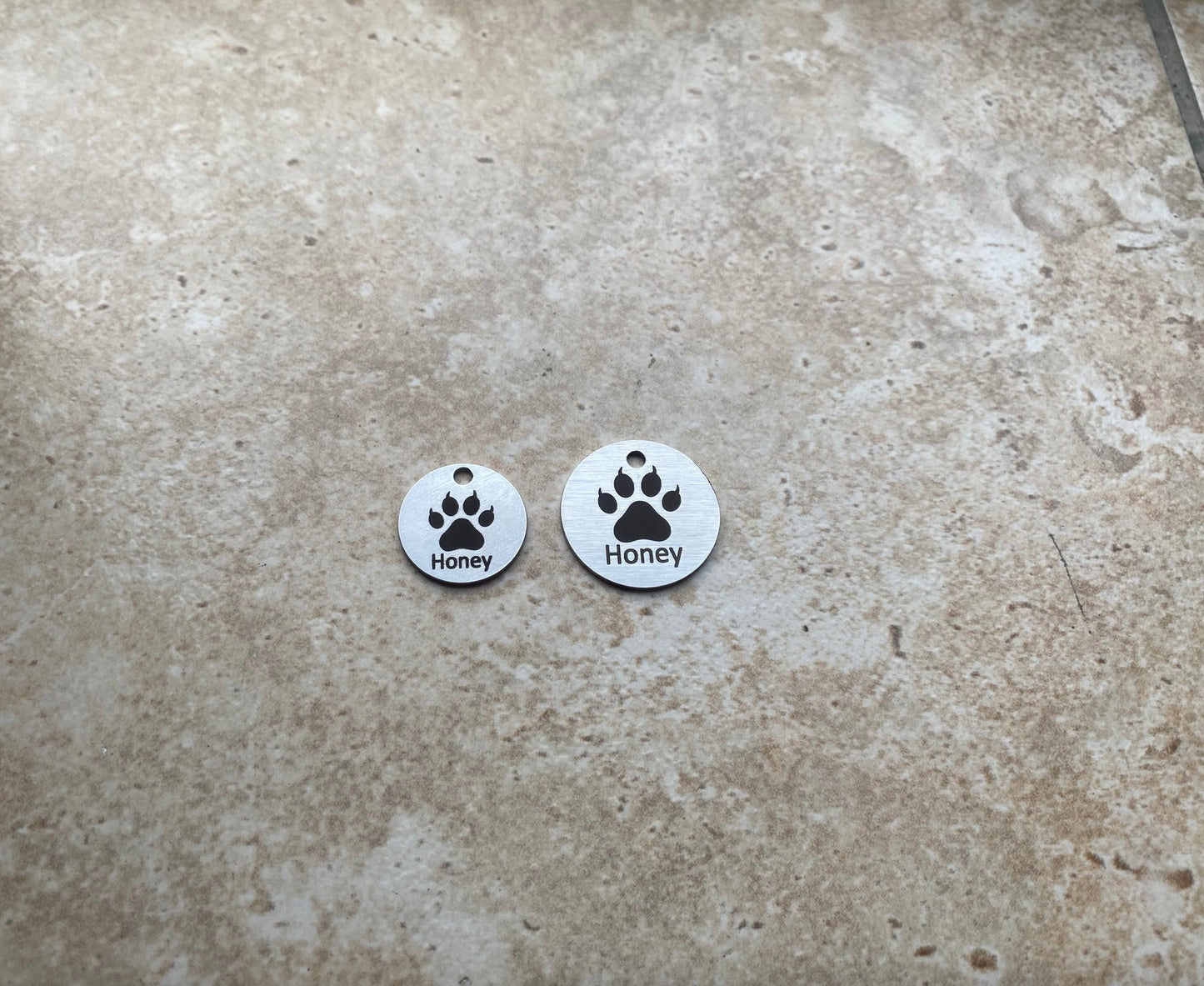 25mm Engraved Stainless Steel "Cat Claws" Pet ID Tag / ID Disc